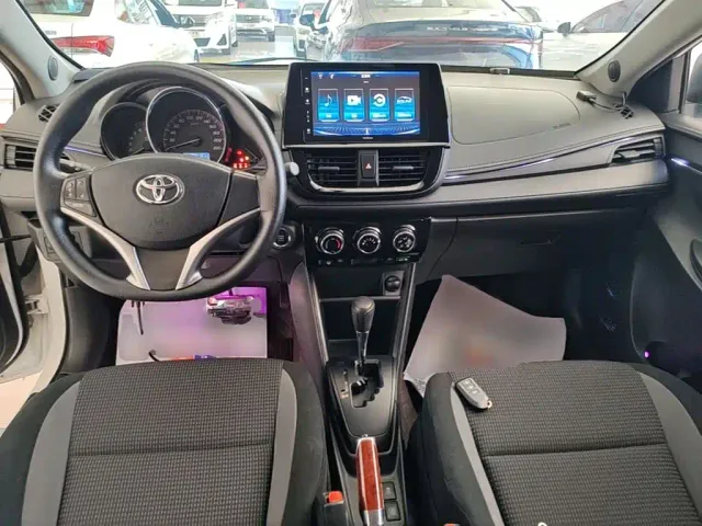 Toyota Vios — Фото автомобиля 9