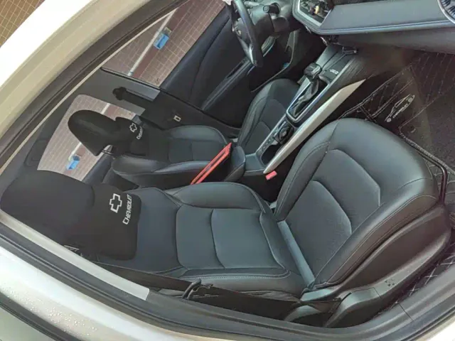 Chevrolet Monza — Фото автомобиля 24