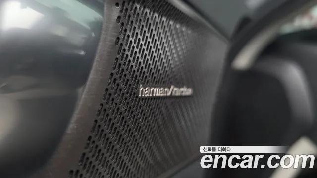 Вольво XC40 B4 Ultra Bright — Фото автомобиля 18
