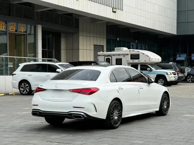 Mercedes-Benz C-Class — Фото автомобиля 5
