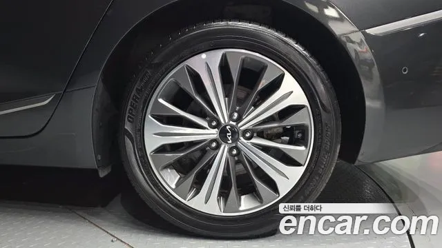 Kia K8 K8 Hybrid — Фото автомобиля 5