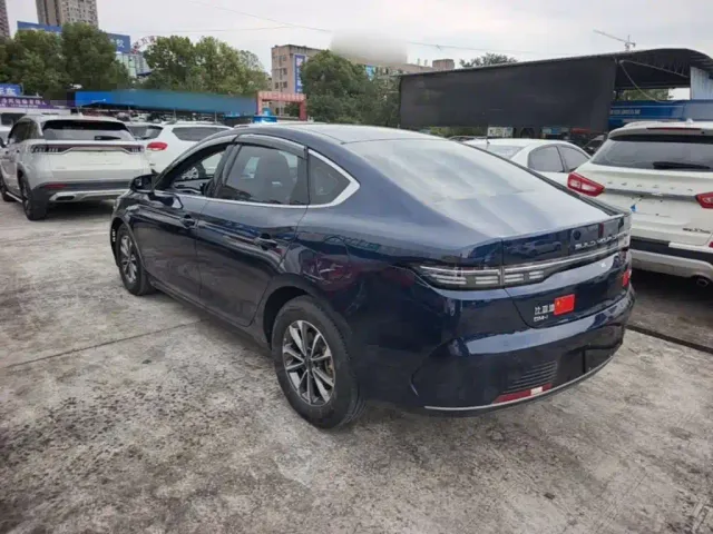 BYD Destroyer 05 — Фото автомобиля 4