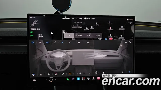 Tesla Model Y — Фото автомобиля 22