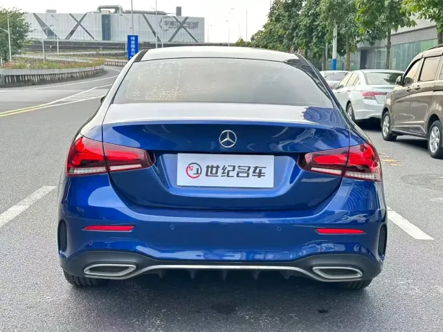 Mercedes-Benz A-Class — Фото автомобиля 18