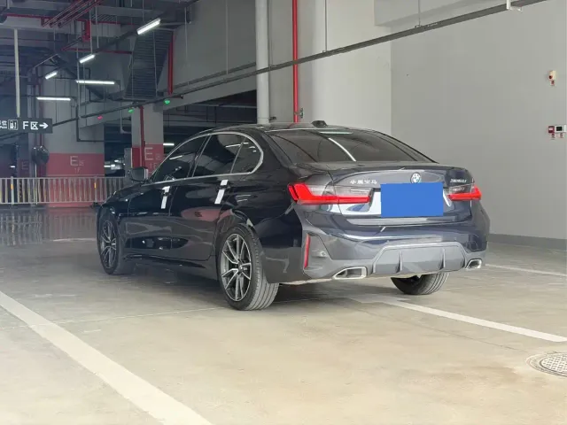 BMW 3 Series — Фото автомобиля 5
