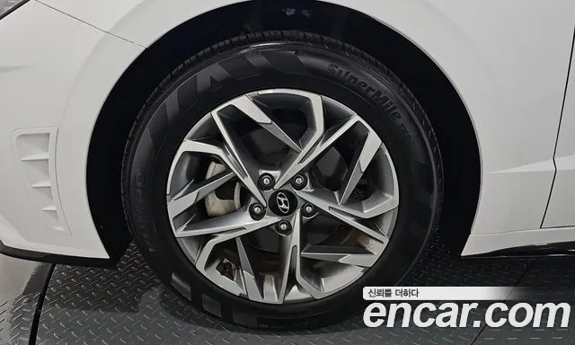 Hyundai Sonata — Фото автомобиля 5