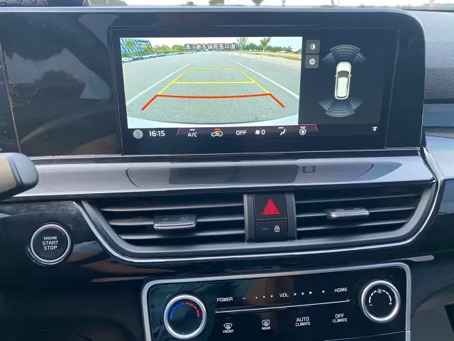 Kia Seltos — Фото автомобиля 9