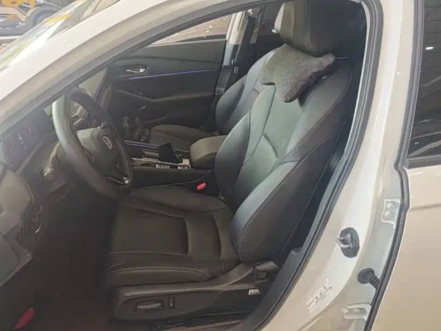 Honda Accord — Фото автомобиля 14
