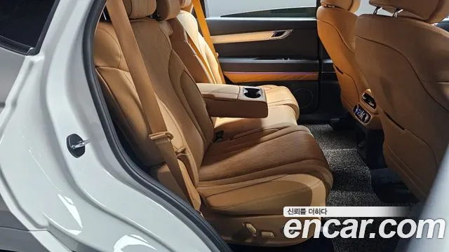 Genesis GV80 2.5T Бензин AWD — Фото автомобиля 12