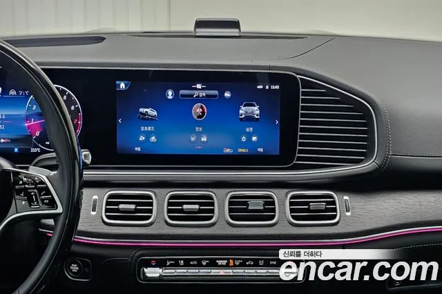 Mercedes-Benz GLS-Class — Фото автомобиля 16