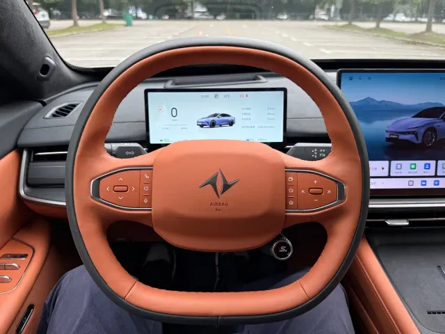Dongfeng eπ 007 — Фото автомобиля 16