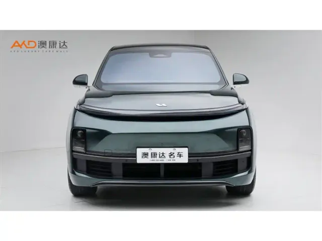 Li Auto L8 — Фото автомобиля 2