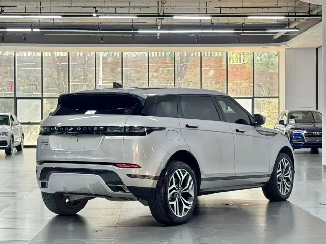 Land Rover Range Rover Evoque — Фото автомобиля 9