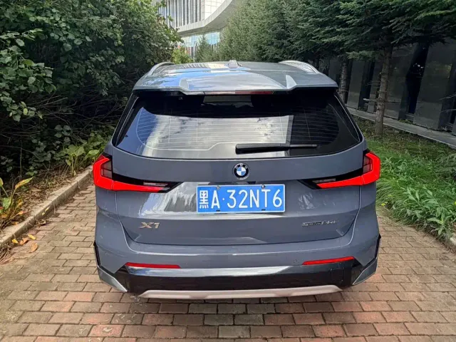 BMW X1 — Фото автомобиля 5