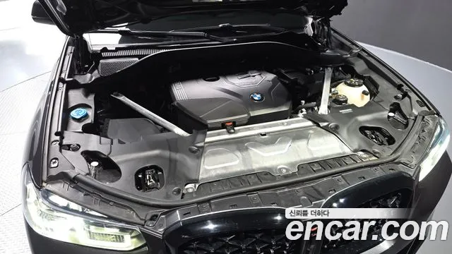 BMW X4 xDrive20i M Sport — Фото автомобиля 5