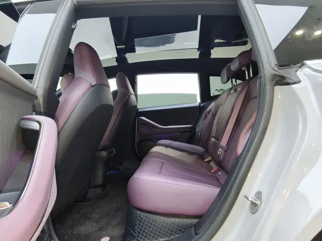 Nio ET5 Touring — Фото автомобиля 16
