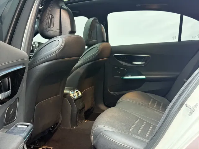 Mercedes-Benz C-Class — Фото автомобиля 19