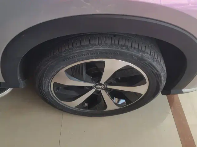 BYD Song PLUS — Фото автомобиля 6