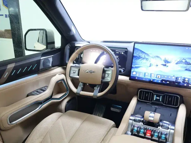 BYD FangChengBao Leopard 8 — Фото автомобиля 14