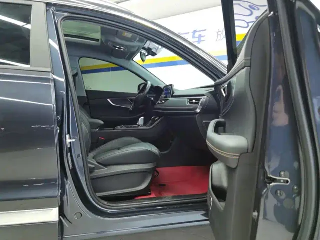 Chery Tiggo 8 — Фото автомобиля 8