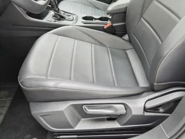 Volkswagen Lavida — Фото автомобиля 20