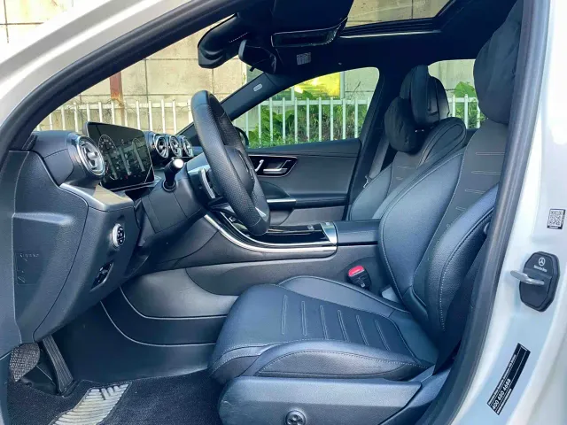 Mercedes-Benz C-Class — Фото автомобиля 4