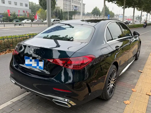 Mercedes-Benz C-Class — Фото автомобиля 5