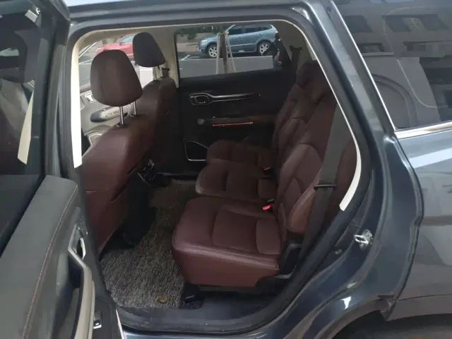 Geely Haoyue — Фото автомобиля 13