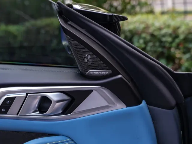 BMW M4 — Фото автомобиля 15