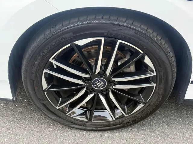 BYD Qin L — Фото автомобиля 3