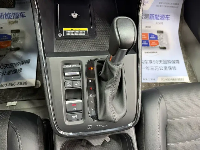 Honda CR-V — Фото автомобиля 13