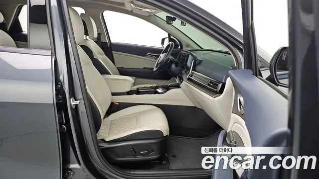Kia Sportage Sportage 5-е поколение Бензин 1.6 турбо 2WD — Фото автомобиля 11