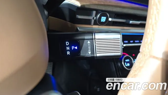 Hyundai Santa Fe MX5 — Фото автомобиля 12