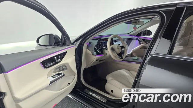 Mercedes-Benz E-Class W214 — Фото автомобиля 15