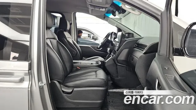 Hyundai Staria — Фото автомобиля 17