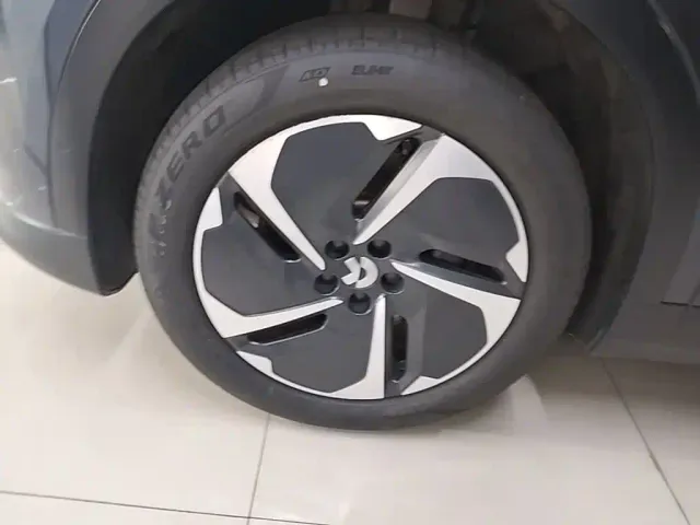 Nio EC7 — Фото автомобиля 22