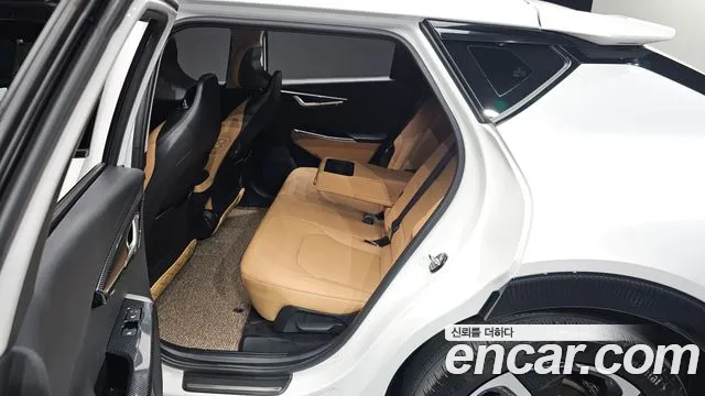 Kia EV6 — Фото автомобиля 12
