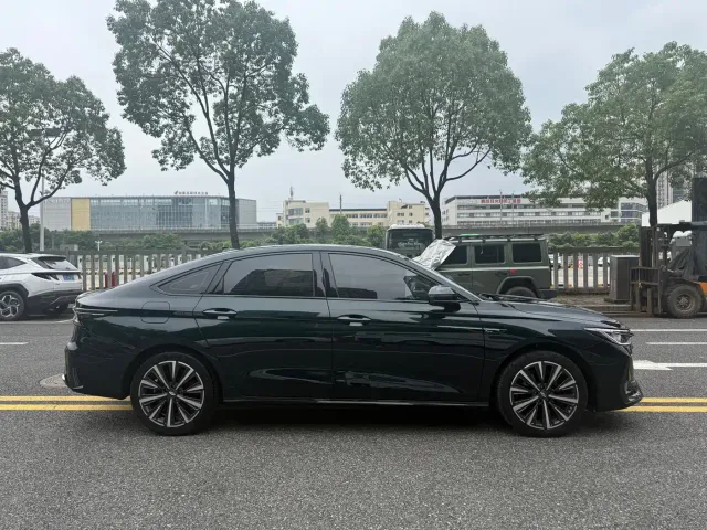 Chery Arrizo 8 — Фото автомобиля 4