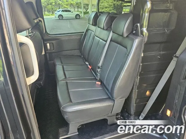 Hyundai Staria — Фото автомобиля 11