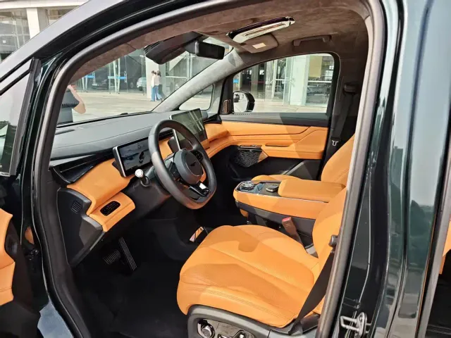 Geely Yizhen L380 — Фото автомобиля 6