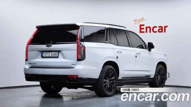Cadillac Escalade Generation 5 — Фото автомобиля 2