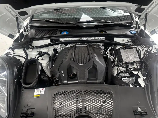 Porsche Macan — Фото автомобиля 29
