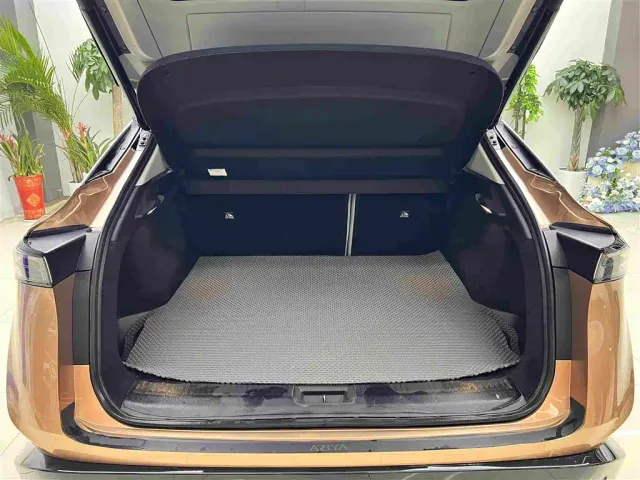 Nissan Ariya — Фото автомобиля 23