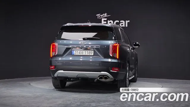 Hyundai Palisade Palisade Дизель 2.2 2WD — Фото автомобиля 4