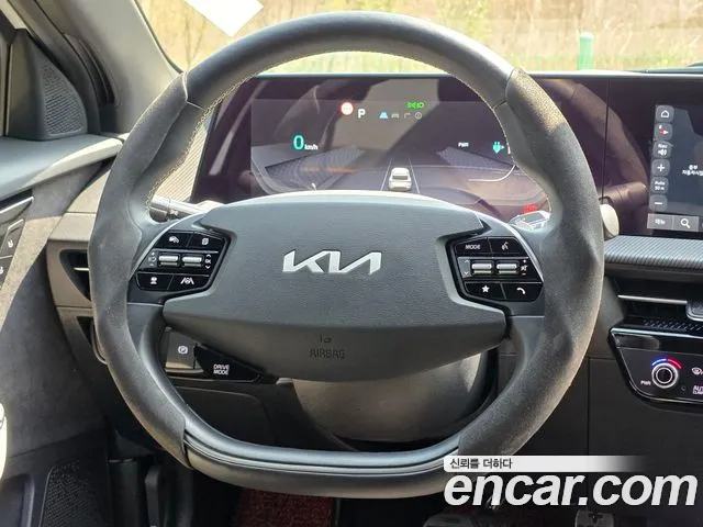 Kia EV6 — Фото автомобиля 5