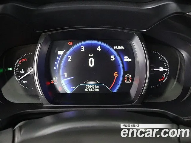 Renault-KoreaSamsung QM6 Новый QM6 2.0 LPe LE Signature 2WD — Фото автомобиля 8