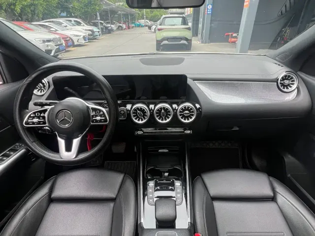 Mercedes-Benz GLA-Class — Фото автомобиля 8