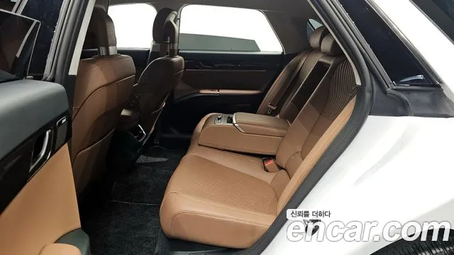 Hyundai Grandeur Grandeur (GN7) 3.5 Бензин 2WD — Фото автомобиля 12
