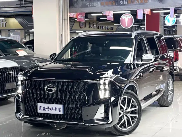 Фотография автомобиля — GAC Trumpchi GS8