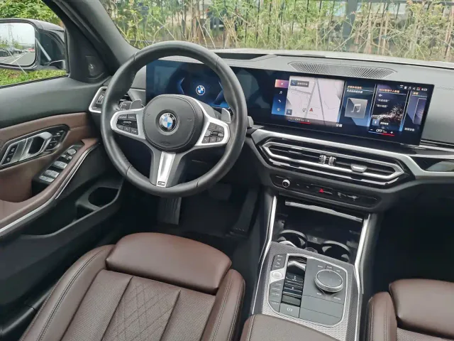 BMW 3 Series — Фото автомобиля 21
